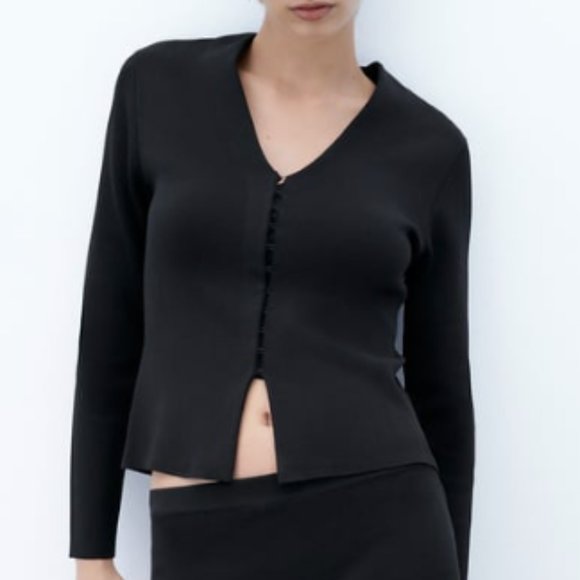 ZARA BLACK METAL CLOUSER TAILORED KNIT CARDIGAN - Picture 4 of 6